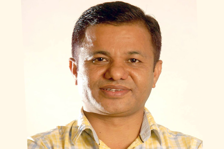 डडेल्धुरामा एमालेसँग तालमेल गरेपछि कर्ण मल्ल कांग्रेसबाट निष्कासित